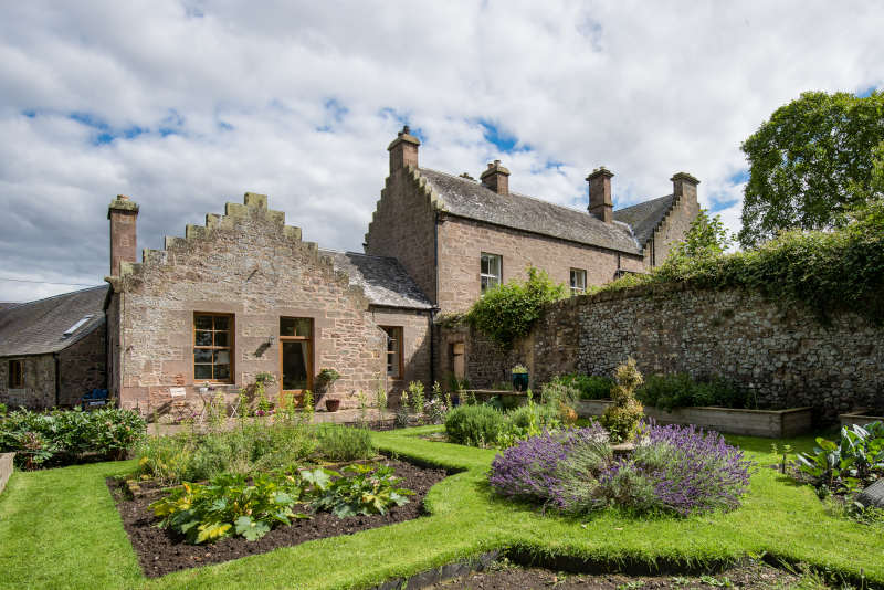 Disabled Holidays - Cottage in Swinton- Coldstream - Owners Direct, Scotland