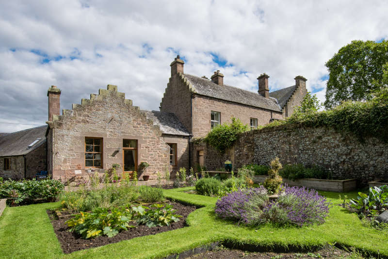 Disabled Holidays - Cottage in Swinton- Coldstream - Owners Direct, Scotland