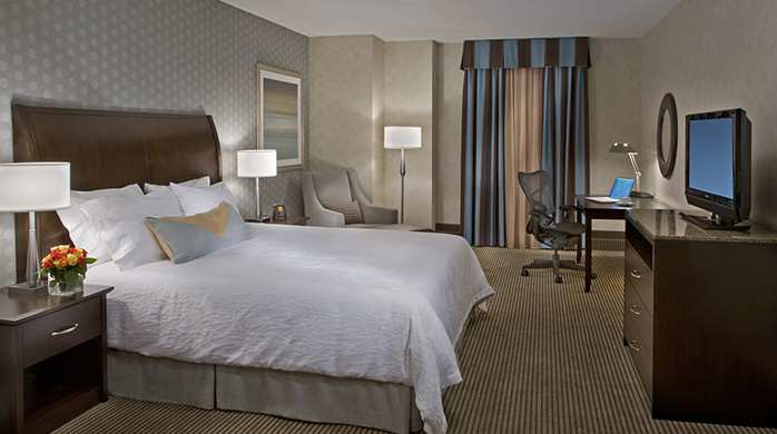 Hilton Garden Inn Toronto Downtown