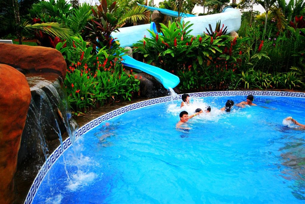 Blue River Resort & Hot Springs