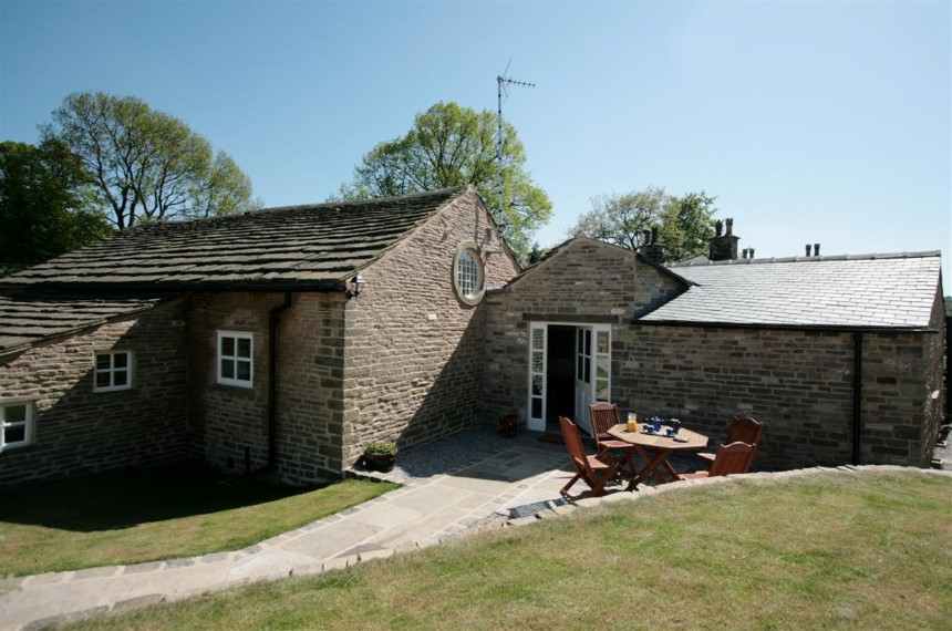 Disabled Holidays - The Hayloft Cottage- Cheshire - Owners Direct, England
