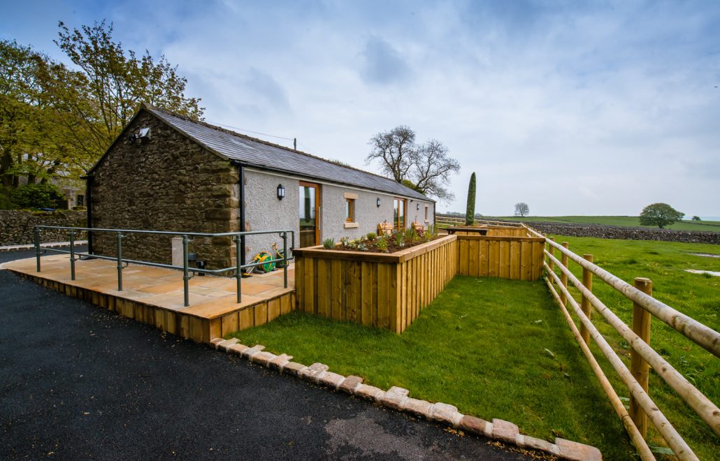 Disabled Holidays - Hope Cross Cottage- Derbyshire - Owners Direct, England