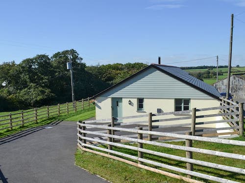 Disabled Holidays - Farm House in Holsworthy- Devon - Owners Direct, England