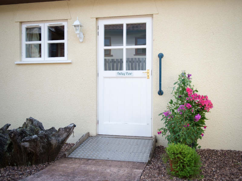 Disabled Holidays - Valley View Cottage- Devon - Owners Direct, England