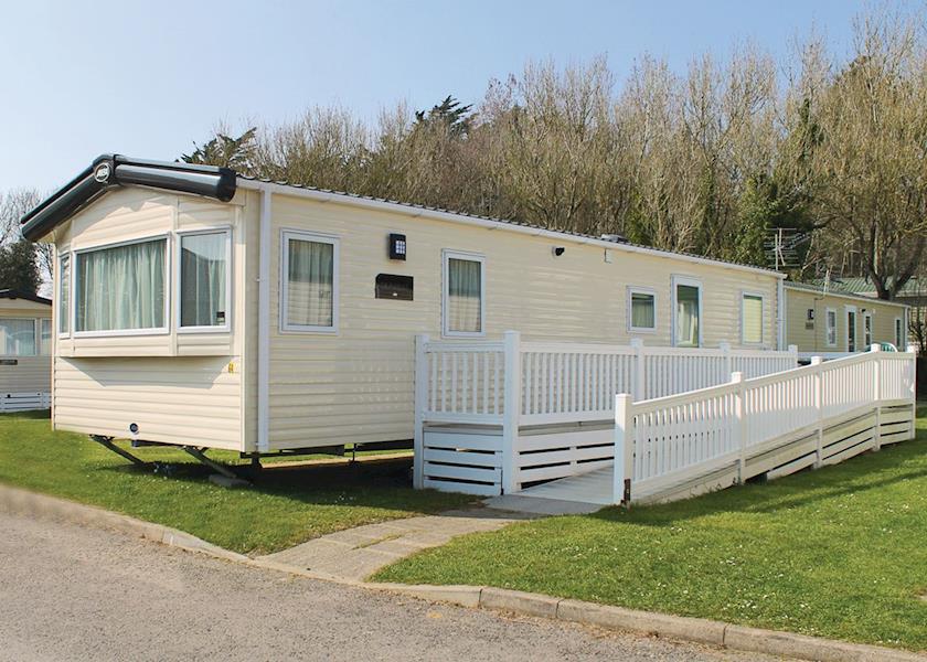 Disabled Holidays - Supreme Caravan- Hampshire - Owners Direct, England