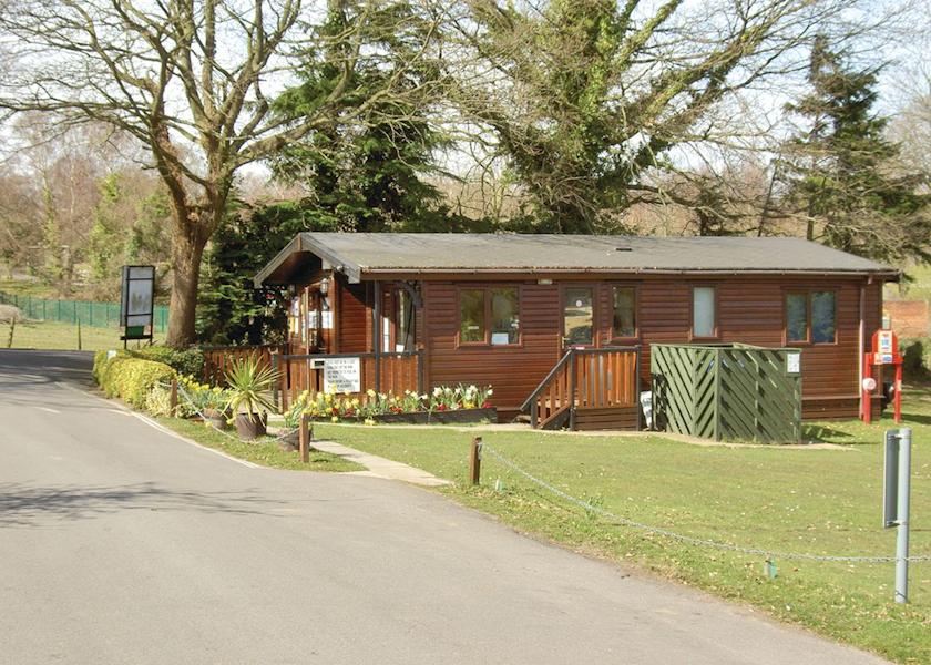 Disabled Holidays - Caravan in Hamble- Hampshire - Owners Direct, England