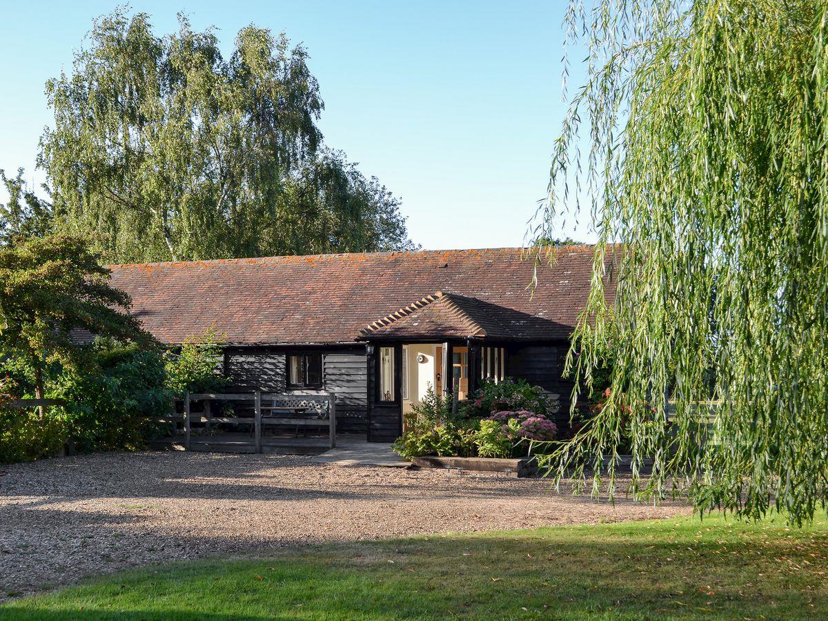 Disabled Holidays - Cottage in Maidstone- Kent - Owners Direct, England