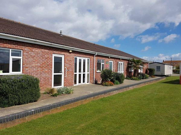 Disabled Holidays - Ingoldale Apartments- Lincolnshire - Owners Direct, England