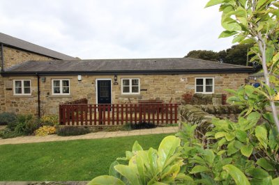 Disabled Holidays - Swallow Cottage- Newcastle upon Tyne - Owners Direct, England