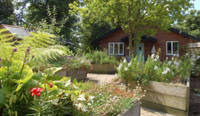 Disabled Holidays - Acomb Cottage- Hertfordshire - Owners Direct, England