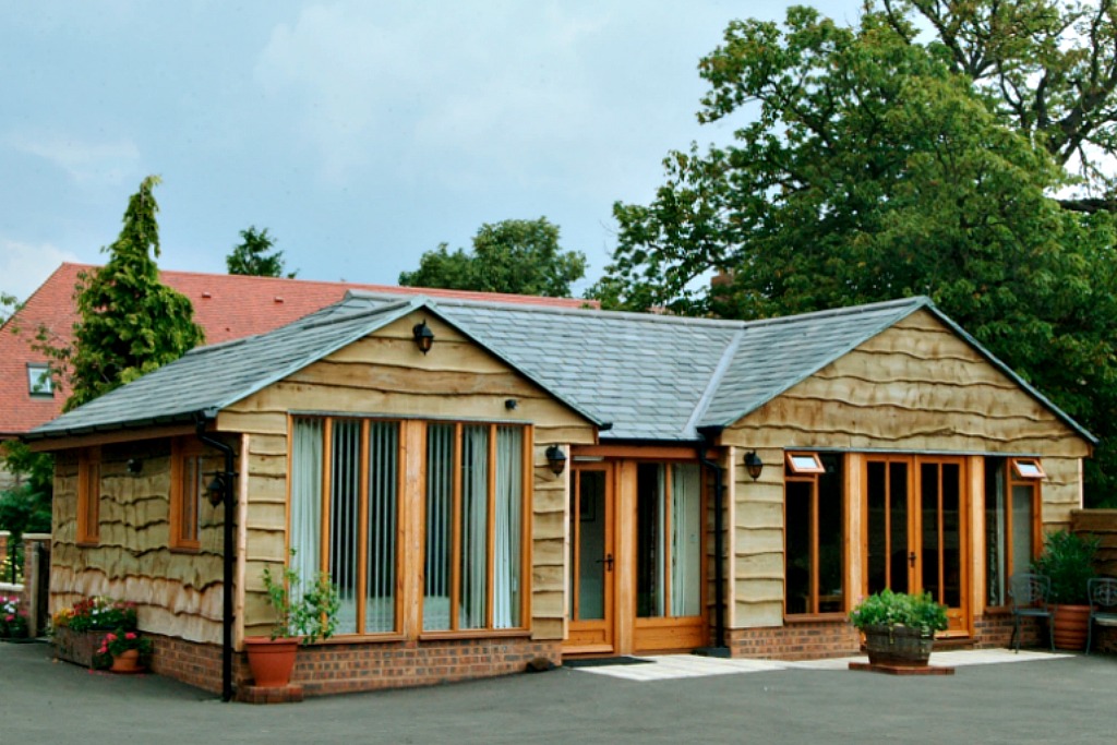 Disabled Holidays - Chestnut Cottage- Warwickshire - Owners Direct, England