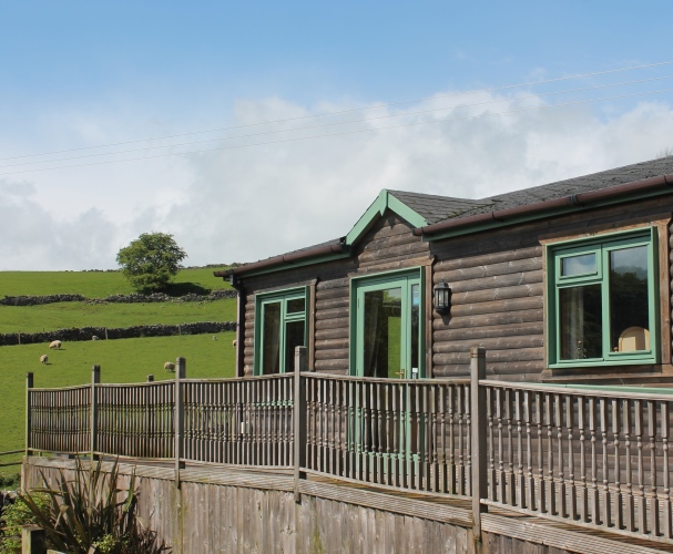 Disabled Holidays - Hipley Cabin - Hoe Grange Holidays, Matlock, Derbyshire, England