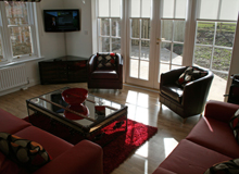 Old Farm Cottage, Bamburgh - lounge