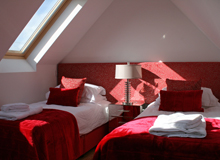 Old Farm Cottage, Bamburgh - First Floor Twin Bedroom