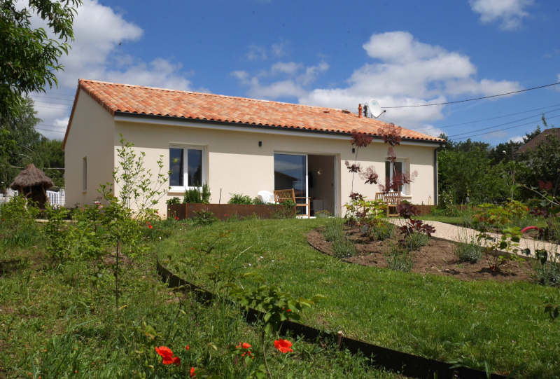 Disabled Holidays - Montmorillon Accessible Bungalow - France