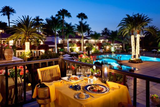 Seaside Grand Hotel Residencia