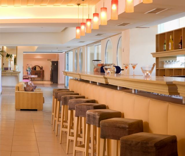 Ariti Grand Hotel