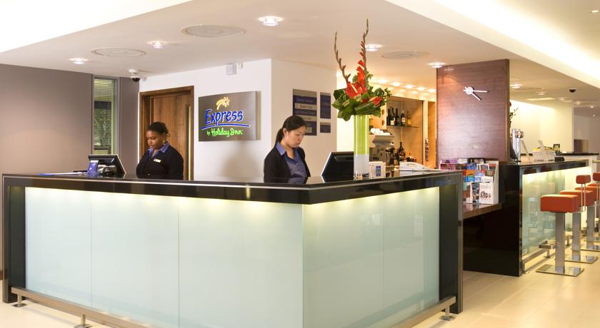Holiday Inn Express London Golders Green, London