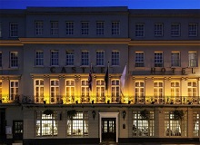 Disabled Holidays - Castle Hotel Windsor - London