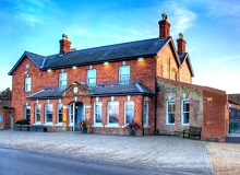 Disabled Holidays - Titchwell Manor, Brancaster, Accessible Cottages, Norfolk, England 