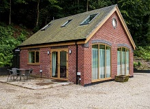 Disabled Holidays - Woodland Cottage, Eccleshall, Staffordshire, England