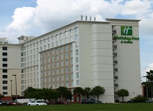 Disabled Holidays - Holiday Inn Hotel and Suites Across From Universal Orlando - Florida, USA