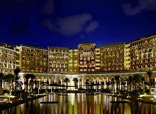Disabled Holidays - Grand Hyatt - Abu Dhabi