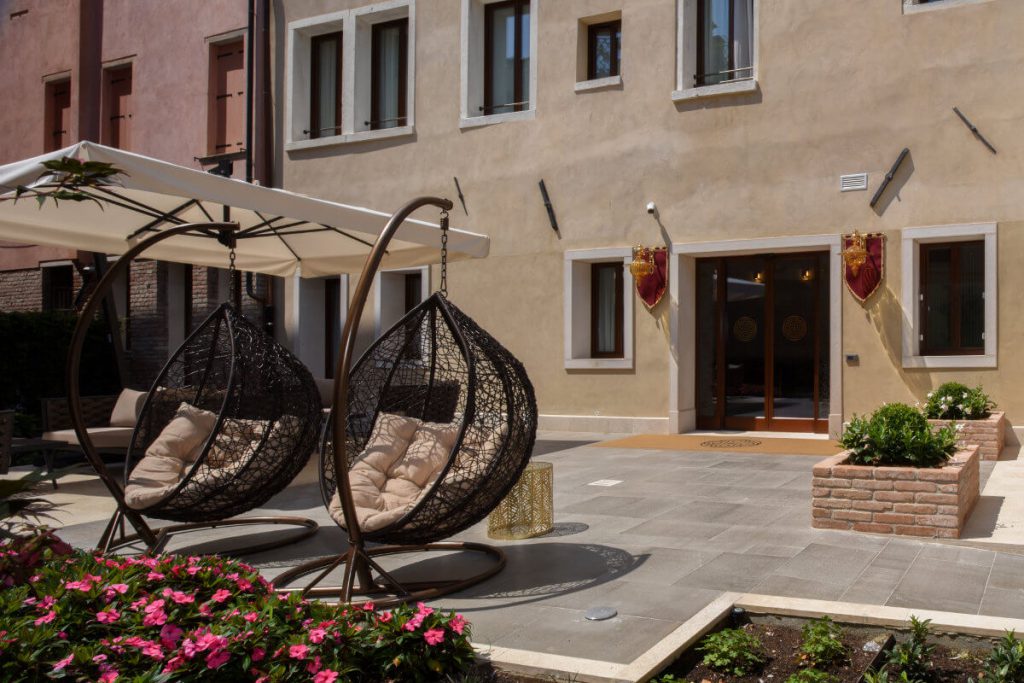 Disabled Holidays - Santa Croce Boutique Hotel - Venice, Italy
