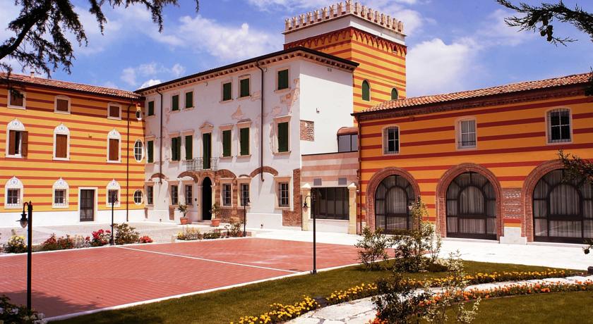 Disabled Holidays - Hotel Villa Malaspina - Verona, Italy