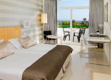 H10 Lanzarote Princess Hotel, Playa Blanca, Lanzarote - Bathroom