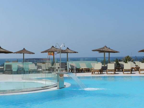 HD Beach Resort