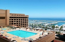 Las Palmeras - Aerial view of pool