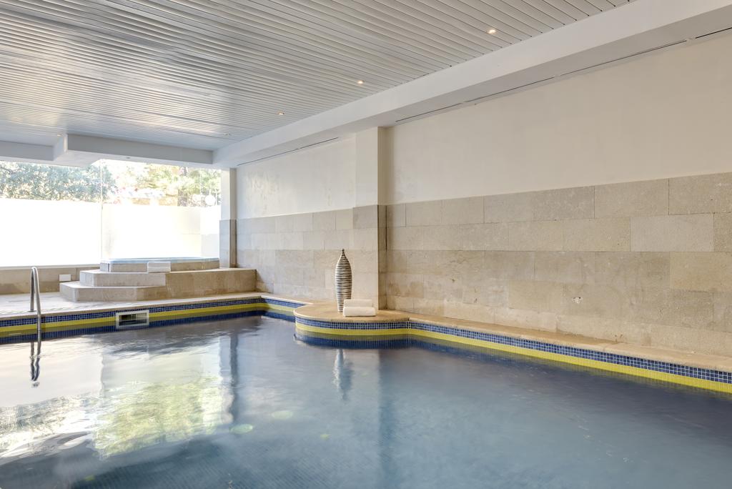 Alc�dia Garden Aparthotel