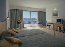 Dolmen Resort  Hotel Malta - Seaview Bedroom