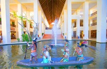Sirens Resort - Dining Room