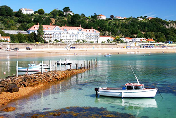 Disabled Holiday Cottages and Hotels for Wheelchair users in Saint Brelade, Channel Islands