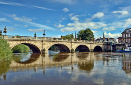 Disabled Holiday Cottages and Hotels for Wheelchair users in Shropshire, England