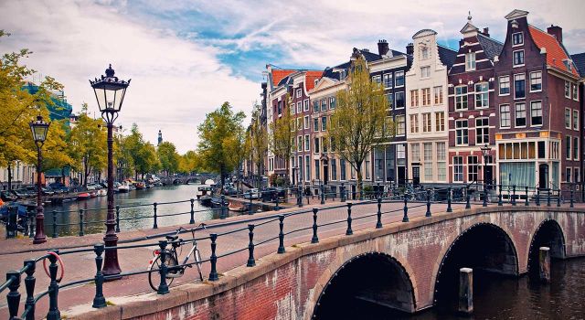 Disabled friendly accommodation in amsterdam, netherlands