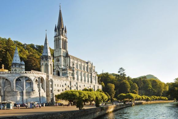 Lourdes- wheelchair accessible holidays