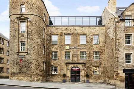 Disabled Holidays - Aparthotel Adagio Edinburgh Royal Mile- Edinburgh - Owners Direct, Scotland