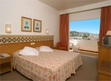 Pionero and Santa Ponsa Park Complex, Santa Ponsa, Majorca - Bedroom