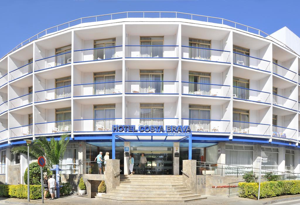 Disabled Holidays - Hotel Top Royal Star, Lloret de Mar, Spain