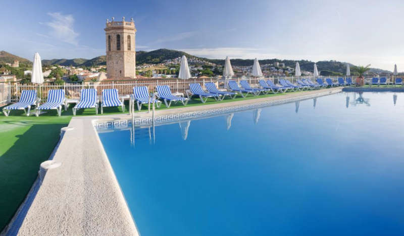 Disabled Holidays - Nostre Mar Apartments - Costa Brava, Spain