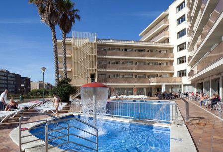 Disabled Holidays - Hotel Top Royal Star, Lloret de Mar, Spain