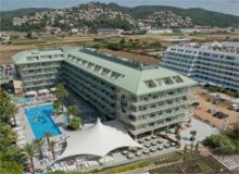 Disabled Holidays - Hotel Top Royal Star, Lloret de Mar, Spain