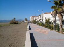 LEl Pleamar Apartment, Alcaucin, Costa Del Sol - Promenade