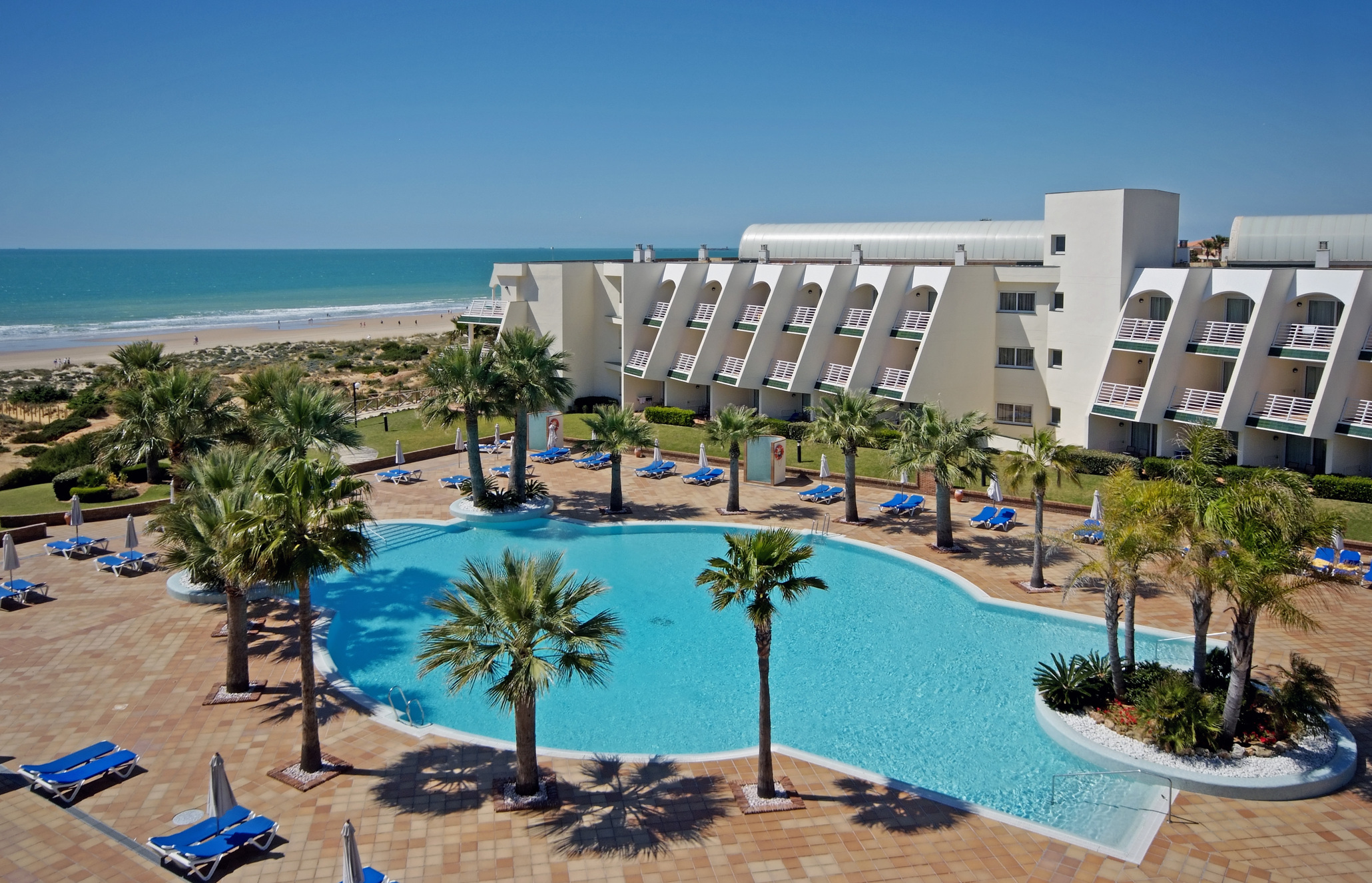 Disabled Holidays - Confortel Islantilla Hotel , Huelva, Costa De La Luz, Spain