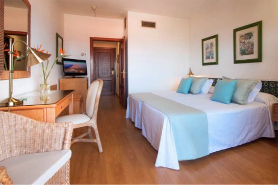 Puerto de la Cruz Hotel