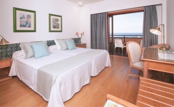 Puerto de la Cruz Hotel
