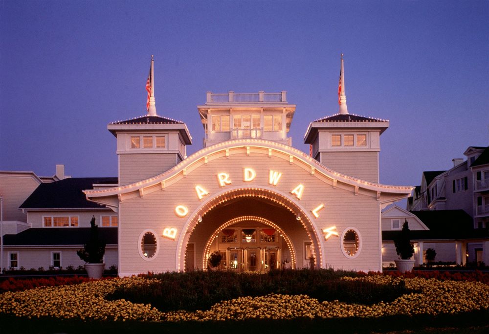 Disabled Holidays - Disney Boardwalk Inn Villas, Orlando, USA